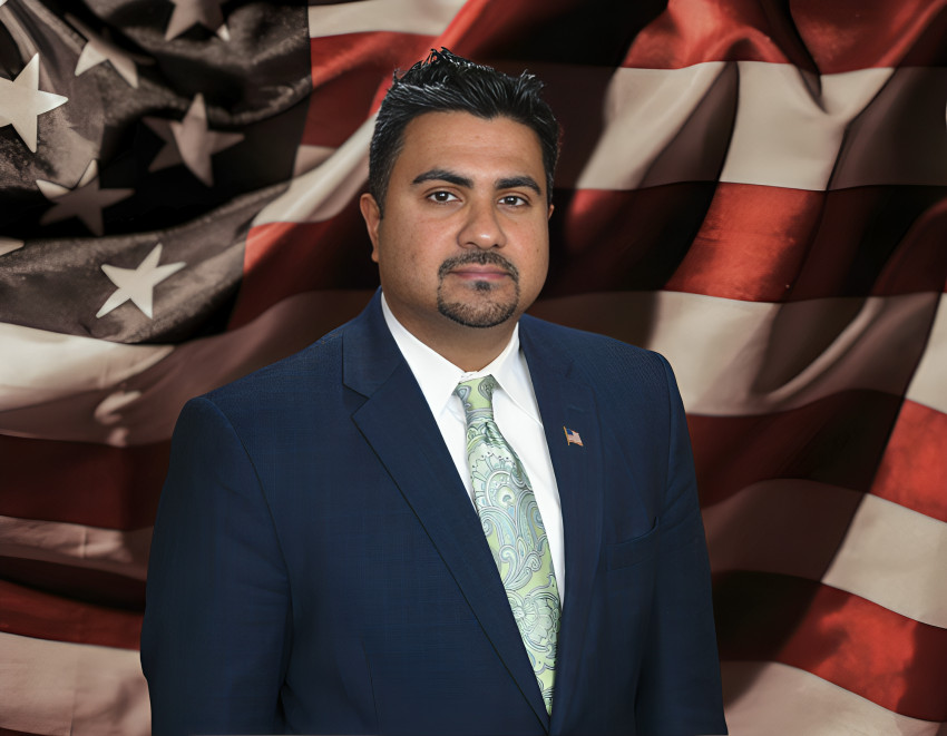 Attorney-Defends-me-1